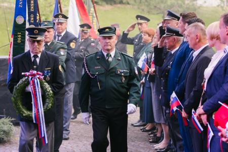 Župan Matej Slapar ob dnevu državnosti »Ko narod stoji odločno, z vero v svoje vrednote in pravice, postane nepremagljiv.«  (68)
